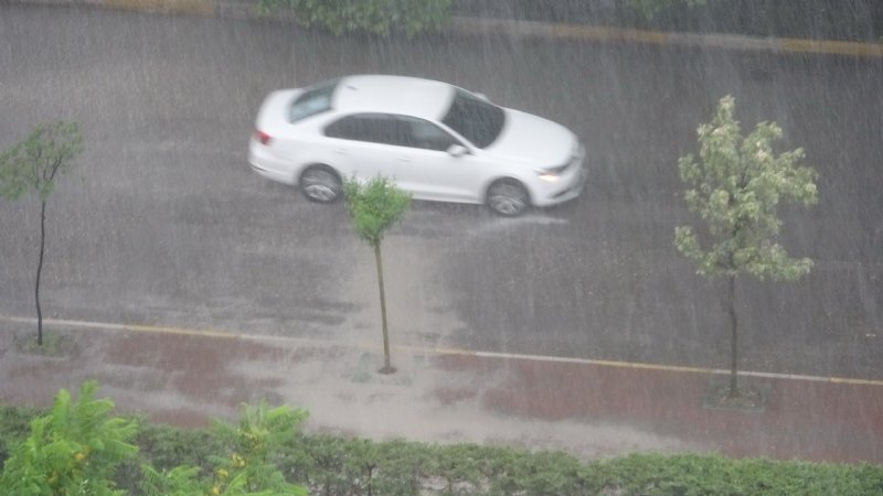 Kuvvetli yağış, Zonguldak’ta hayatı olumsuz etkiledi... - 8