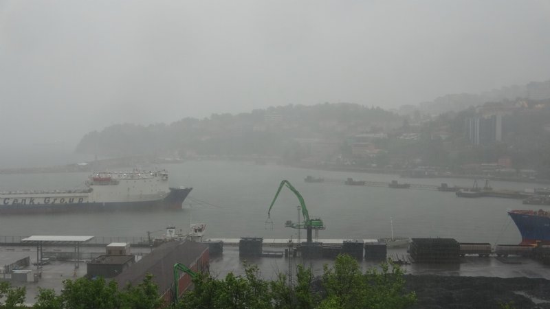 Kuvvetli yağış, Zonguldak’ta hayatı olumsuz etkiledi... - 9