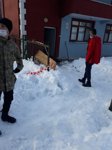 Soğuktan donarak hayatını kaybetti  - 3