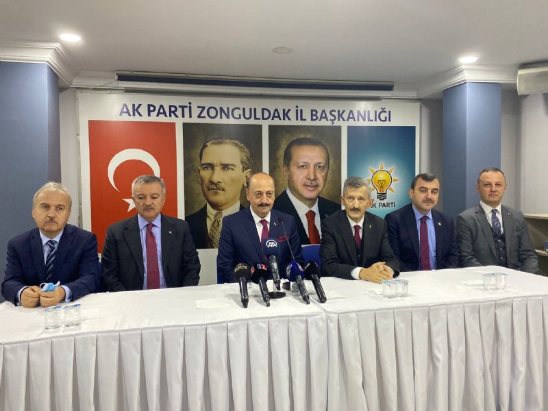 BAKAN BİLGİN, PARTİSİNİN İL TEŞKİLATINDA KONUŞTU - 1