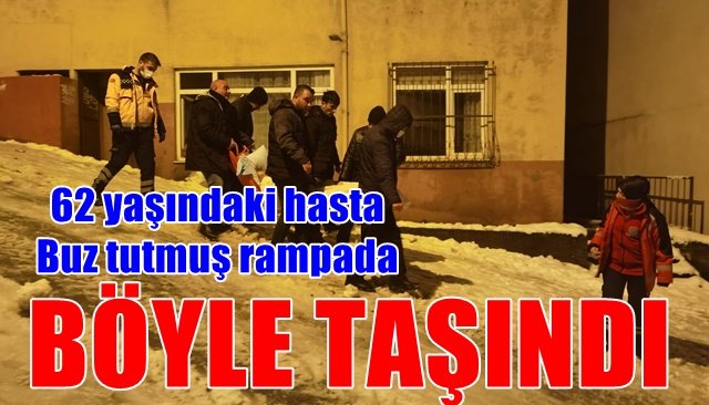 Buzlu zeminde hastayı taşımak için seferber oldular