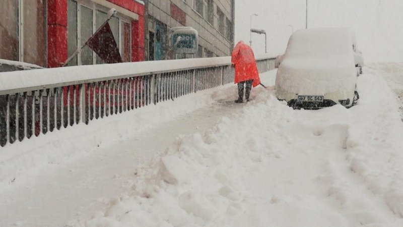 KAR NÖBETİ BAŞLADI - 2