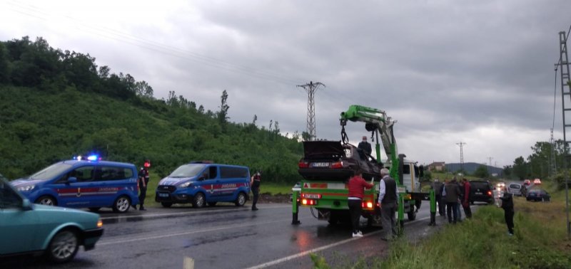 EREĞLİ-ORMANLI YOLUNDA KAZA, YARALILAR VAR... - 4