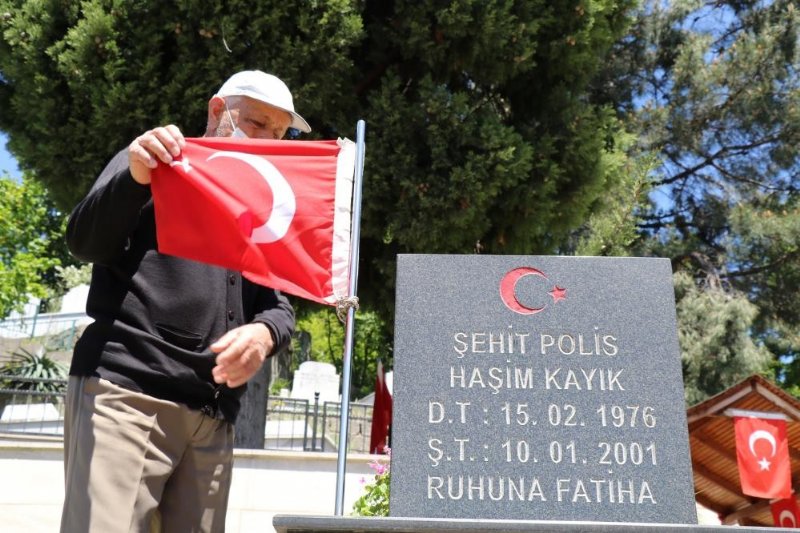 ŞEHİT OĞULLARINA YAKIN OLMAK İÇİN ZONGULDAK’A TAŞINDILAR - 4