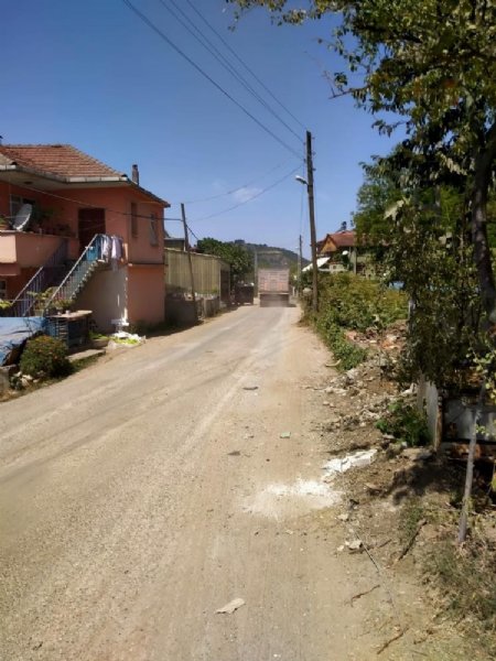  Tek şeritli yolda hız yapan hafriyat kamyonlarına tepki - 3