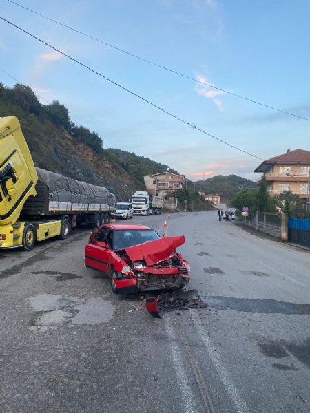 OSB yolunda kaza: 2 kişi yaralandı - 6