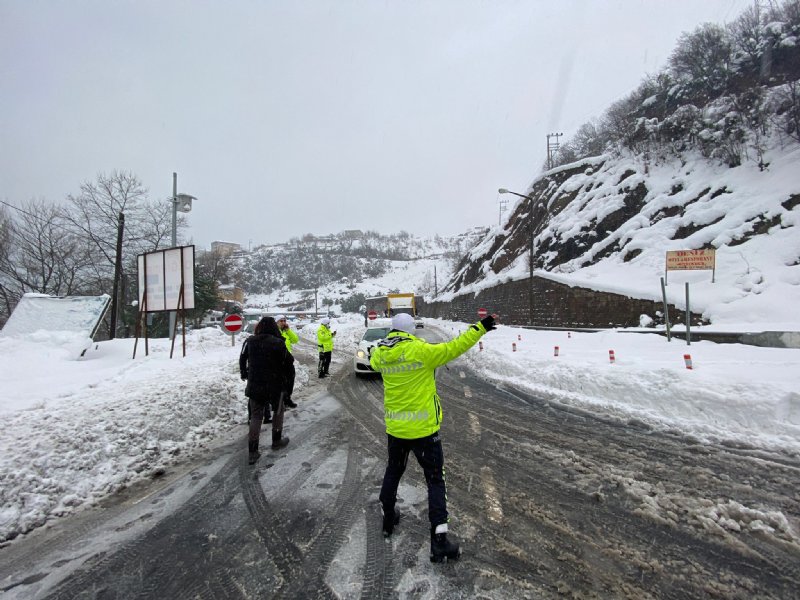 ZONGULDAK-KOZLU YOLUNDA HEYELAN - 2