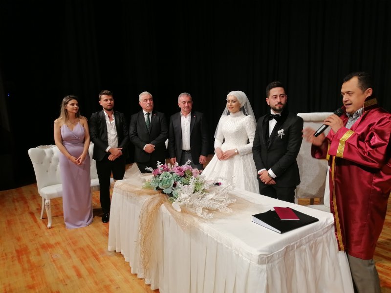 TÜRK GELENEĞİ EREĞLİ’DEKİ DÜĞÜNDE YAŞATILDI - 10