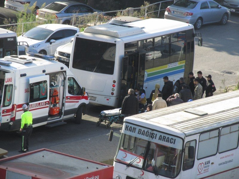 OTOBÜSTEN İNERKEN DÜŞTÜ - 3