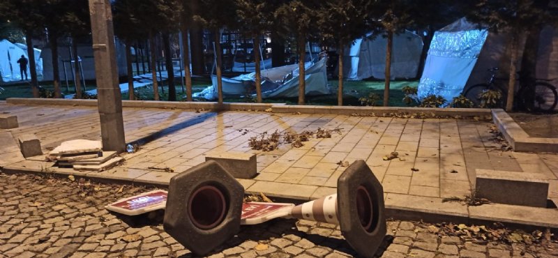 ÇADIRLARI LODOS VURDU - 3