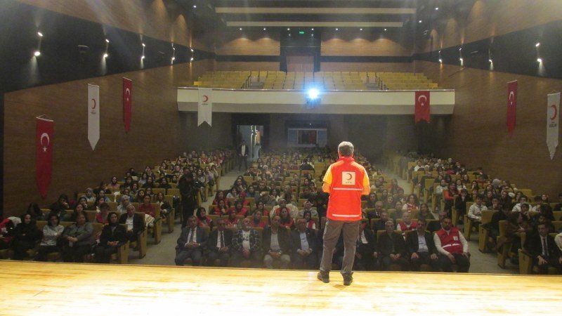 DÜNDEN BUGÜNE TÜRK KIZILAY’I - 6