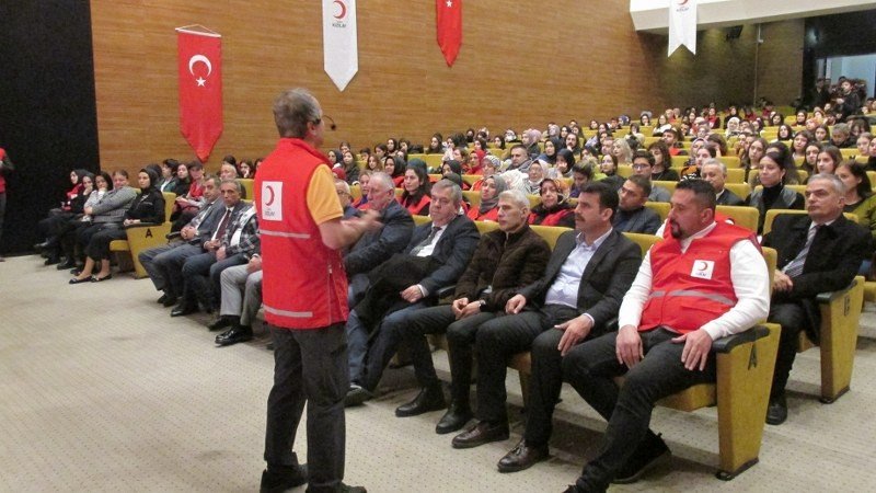 DÜNDEN BUGÜNE TÜRK KIZILAY’I - 7