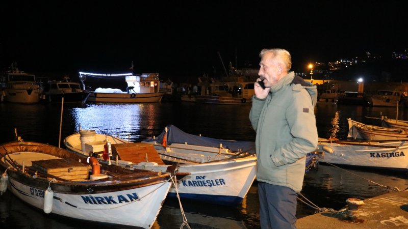 Kandilli-Ilıksu arasında balıkçı teknesinden düştü…  TAYFAYI ARAMA ÇALIŞMALARI SÜRÜYOR - 3
