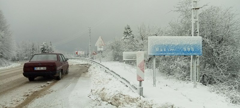 KASTAMONU’DA KAR YAĞIŞI ETKİLİ OLUYOR - 3