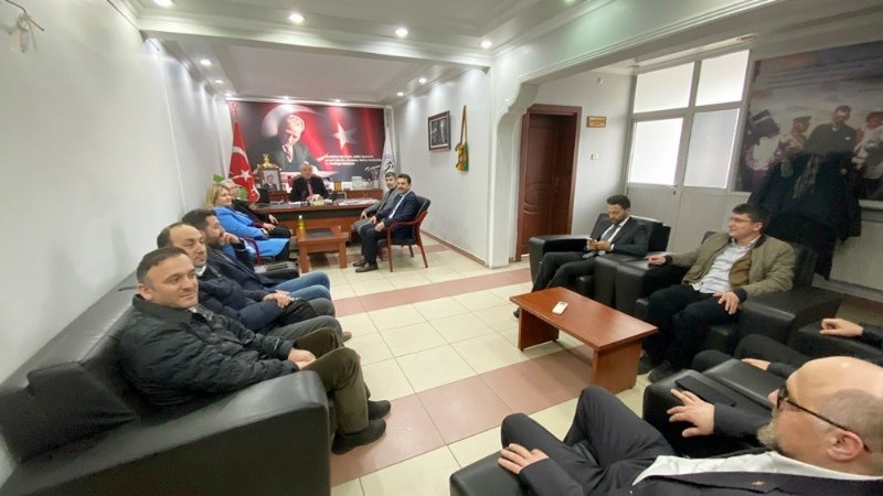 AK Parti İl Teşkilatı Gelik Belediye Başkanı Sezgin’i ziyaret etti - 1