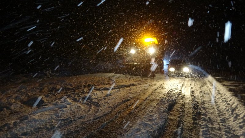 Geceleyin Ereğli-Zonguldak yolu… SÜRÜCÜLERİN KAR İMTİHANI - 4