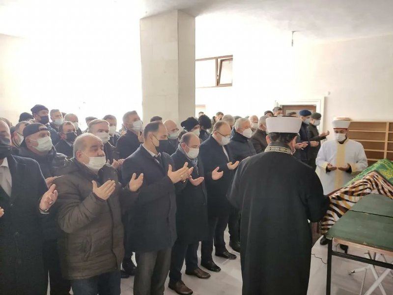 UÇAR, TOPRAĞA VERİLDİ - 1