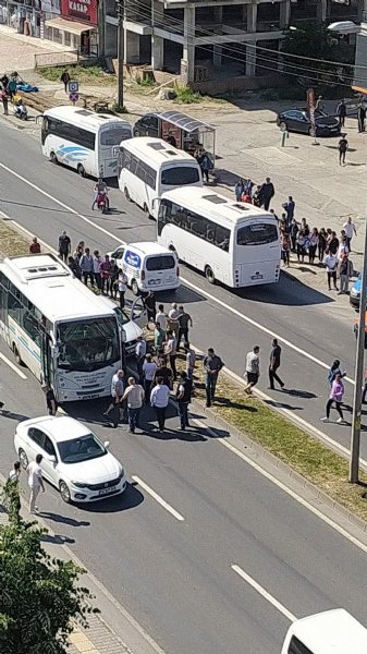 HALK OTOBÜSÜ VE OTOMOBİL ÇARPIŞTI - 4