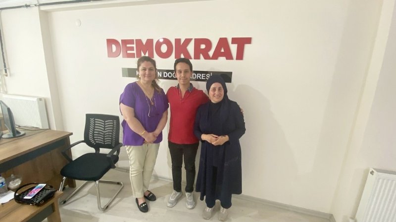 AK PARTİ´DEN DEMOKRAT GAZETESİNE ZİYARET  - 1