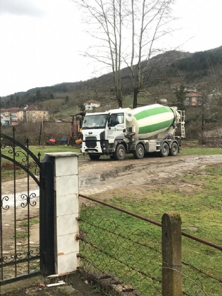 GURBETÇİLERİN YAPTIRDIĞI LOJMANIN TEMELİ ATILDI - 1