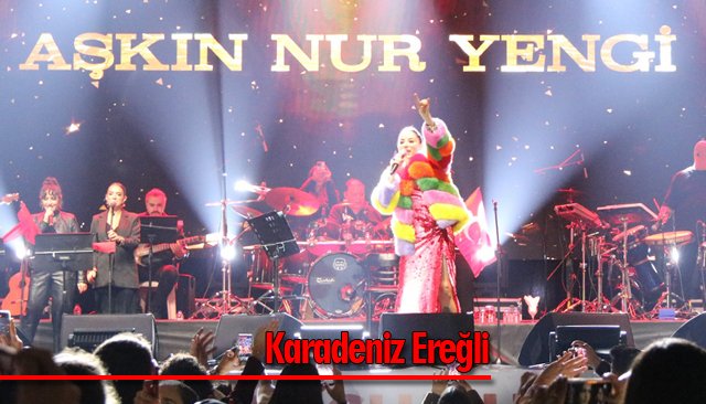 AŞKIN NUR YENGİ KONSERİ