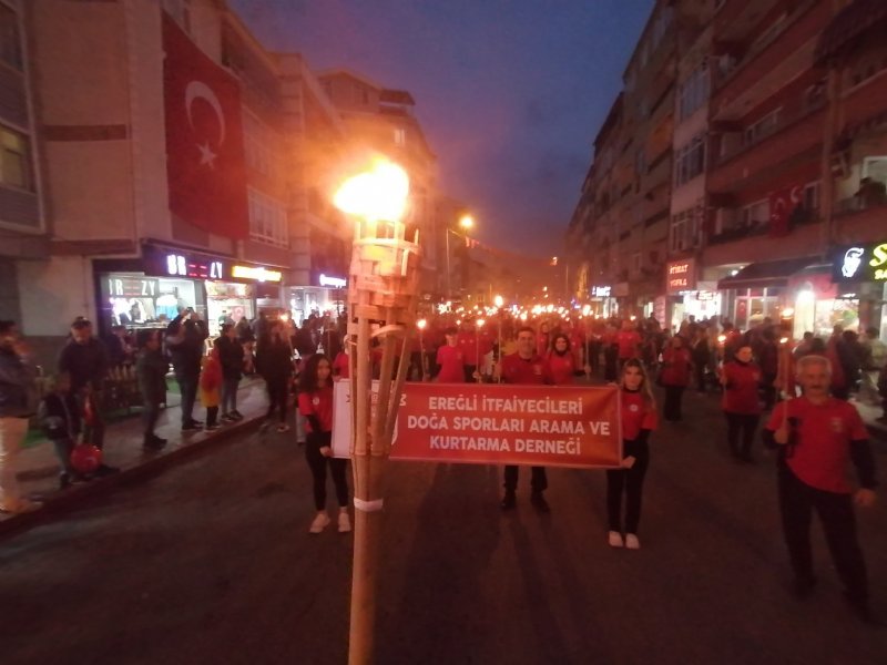 SON YILLARIN EN KALABALIK YÜRÜYÜŞÜ - 5