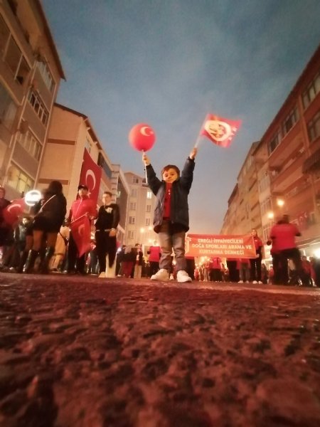 SON YILLARIN EN KALABALIK YÜRÜYÜŞÜ - 6