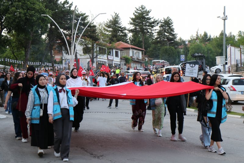 FESTİVAL MEŞALESİ YİNE YAKILDI - 1