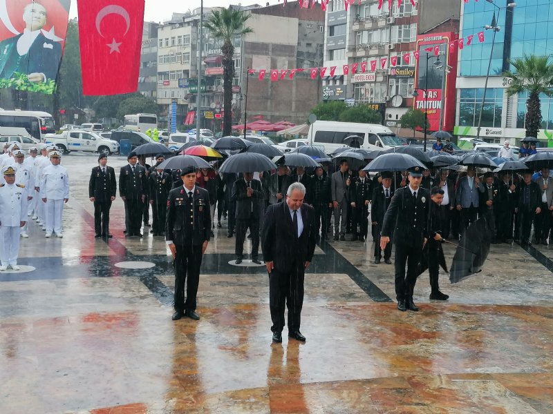 KAHRAMAN GAZİLERİN ŞEREF VE ŞAN GÜNÜ KUTLU OLSUN - 1