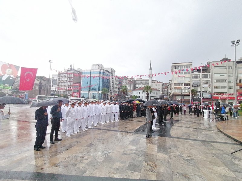 KAHRAMAN GAZİLERİN ŞEREF VE ŞAN GÜNÜ KUTLU OLSUN - 12