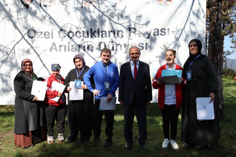 ÖZEL ÇOCUKLARIN RÜYASI  ARILARIN DÜNYASI PROJESİ - 4
