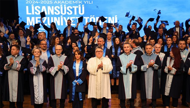 2024-2025 AKADEMİK  YILI LİSANSÜSTÜ  MEZUNİYET TÖRENİ