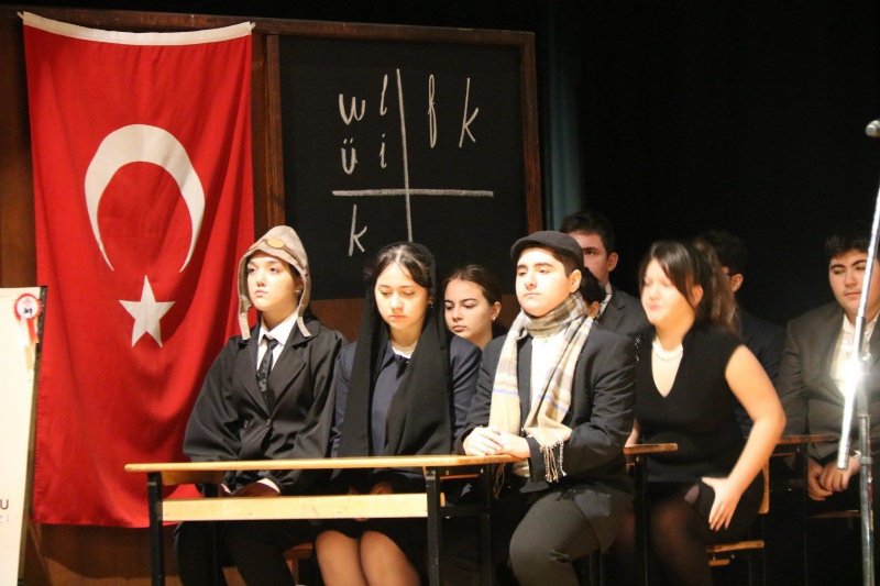 COŞKULU ÖĞRETMENLER GÜNÜ.. - 1