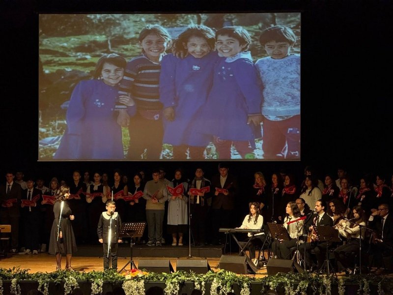 COŞKULU ÖĞRETMENLER GÜNÜ.. - 2