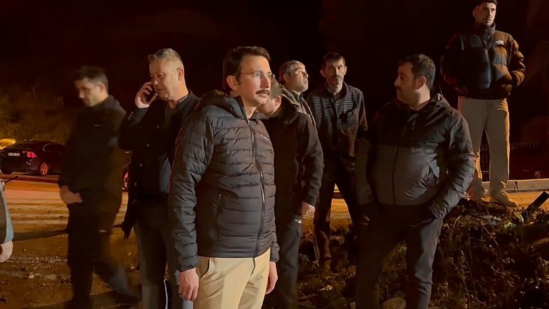 İNŞAAT ALANINDA  GÖÇÜK MEYDANA GELDİ - 6