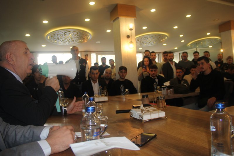 ÖZDAĞ’DAN CUMHURİYET TANIMI! - 2