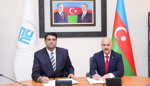 REKTÖR NAHÇIVAN’DA…