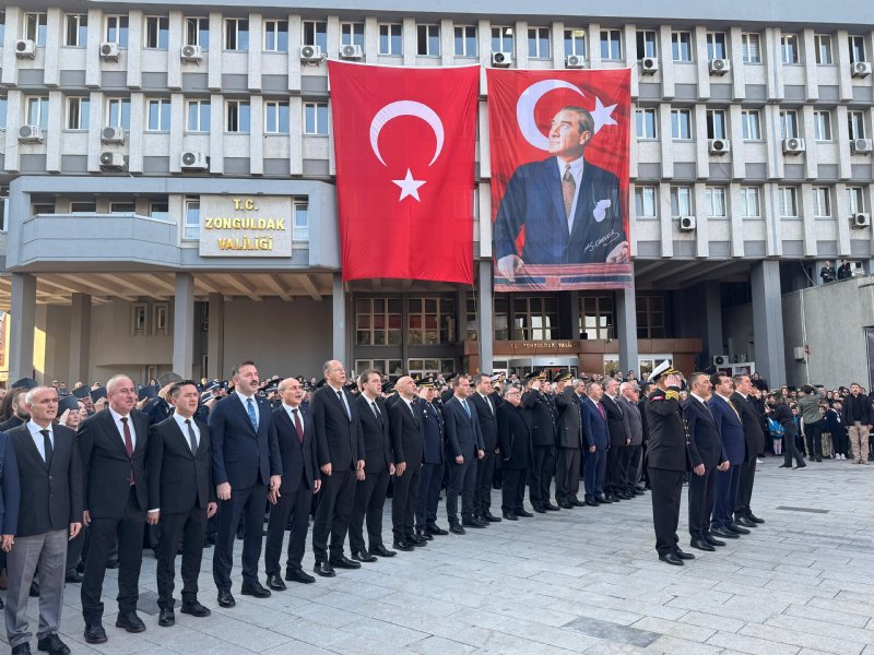 ZONGULDAK’TA ATATÜRK  SAYGIYLA ANILDI - 2