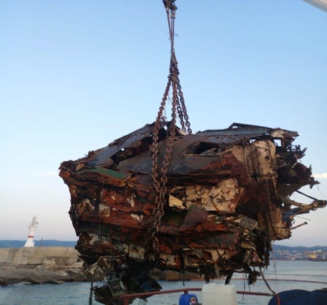 BATAN GEMİDE ADALET ARAYIŞI - 3