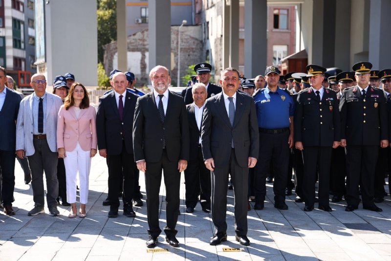 ATATÜRK’ÜN ZONGULDAK’A  GELİŞİ TÖRENLE KUTLANDI - 3