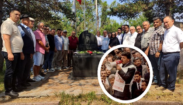 ŞEMSİ DENİZER KABRİ BAŞINDA ANILDI