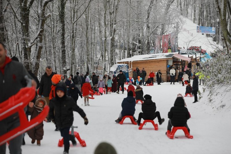 KARNE HEDİYESİ  KAR EĞLENCESİ - 1