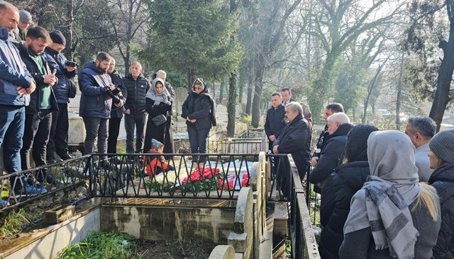 MERHUM FUTBOLCU ANILDI