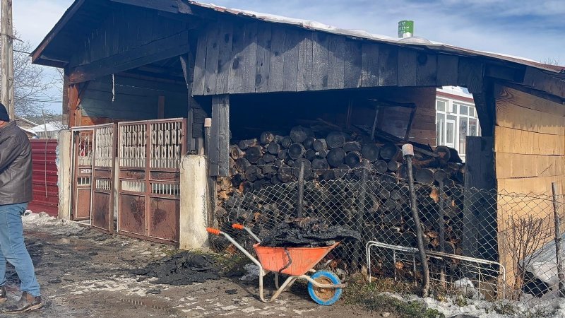 MİNİBÜSÜ YANDI; KALBİ DAYANMADI - 1