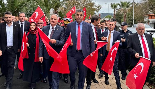 COŞKULU YÜRÜYÜŞ