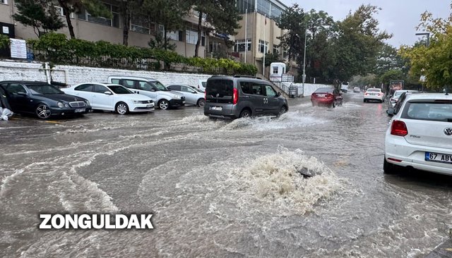 ZONGULDAK’IN YOLLARI  GÖLE DÖNDÜ