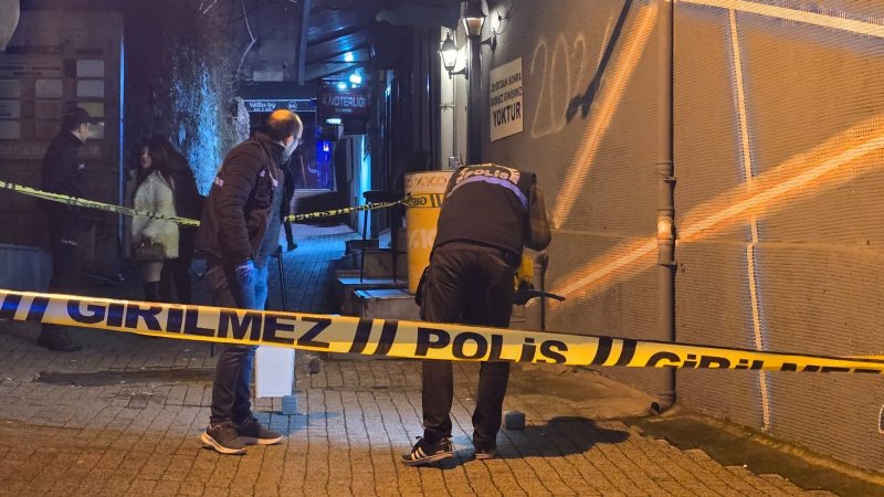 EĞLENCE MEKANINA SİLAHLI SALDIRI: 2 YARALI - 2