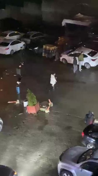 İKİ GRUP ARASINDA KAVGA ÇIKTI: 1 YARALI - 1