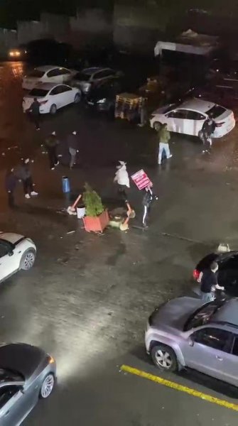 İKİ GRUP ARASINDA KAVGA ÇIKTI: 1 YARALI - 2