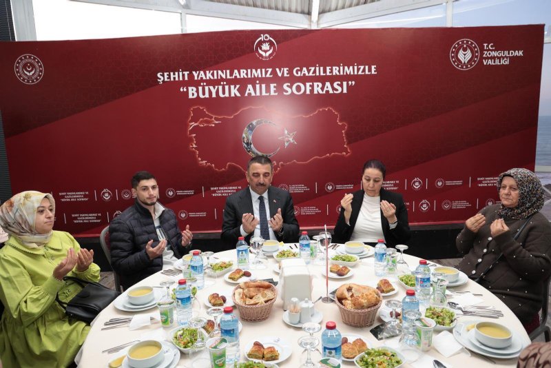 ŞEHİT YAKINLARI İÇİN İFTAR PROGRAMI - 1